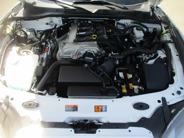 Mazda MX-5 2.0 Kazari