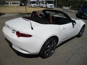 Mazda MX-5 2.0 Kazari