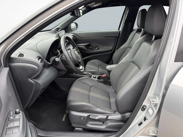 Fahrzeugbild TOYOTA YARIS CROSS
