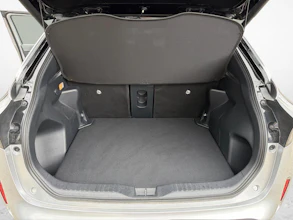https://vehicle.imgix.net/4424375/a206344a-df5b-4e7f-8740-d32711a06b3a.jpg