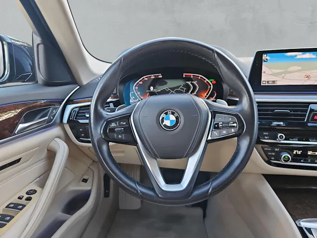 BMW 520d Sport Line xDrive G30 (CH)