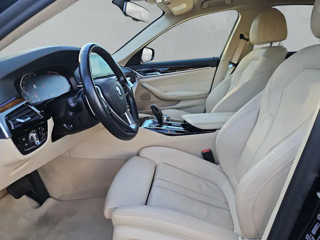 BMW 520d Sport Line xDrive G30 (CH)