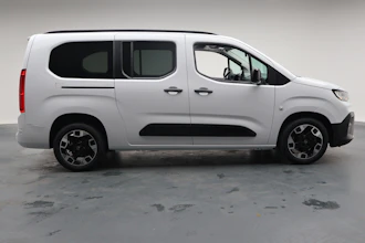 https://vehicle.imgix.net/4424462/4d235ace-4433-4d53-bcae-9cb78aace8a1.JPG