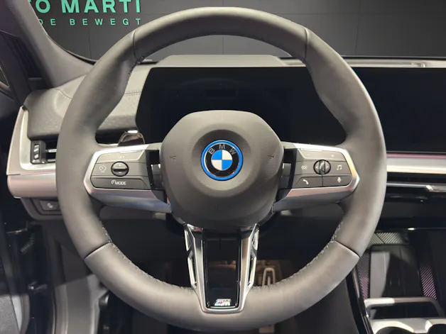BMW iX2 30 xDrive