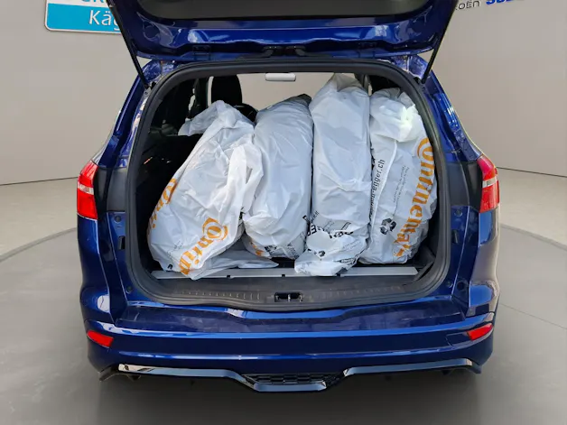 Ford Focus Station Wagon 1.5 TDCi 120 ST-Line