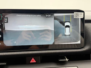 https://vehicle.imgix.net/4424497/f2b6a362-9a4e-4d8f-b2c3-d2bc84453815.jpeg