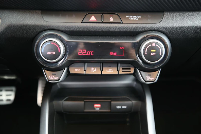 image du véhicule KIA STONIC