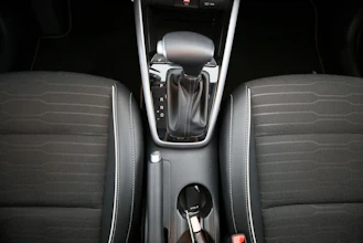 https://vehicle.imgix.net/4424525/98fc18e0-c2d1-43e3-8304-49a1e712867a.jpg