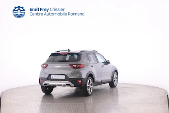https://vehicle.imgix.net/4424525/9fe4f173-026f-468b-9d56-b2bfd0fe03ee.jpg