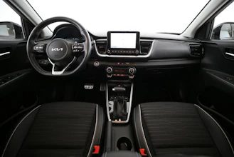 https://vehicle.imgix.net/4424525/b6ba84ce-9ece-45a4-b8b3-0061d3fbbd96.jpg