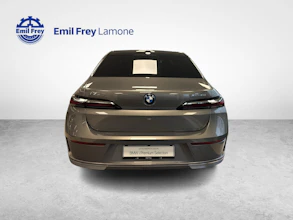 https://vehicle.imgix.net/4424533/1f978046-1d3b-4ecf-8b97-42d2aa6f4a54.jpg
