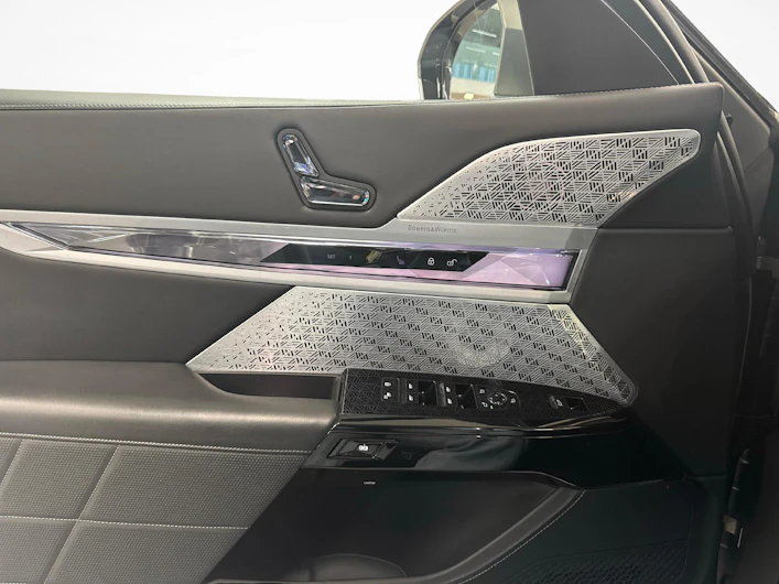 Fahrzeugbild BMW i7
