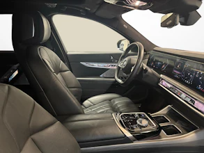 https://vehicle.imgix.net/4424533/467ef49f-206e-48fd-96a6-f89556aa5a7b.jpg