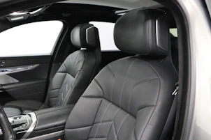 Fahrzeugbild BMW i7 xDrive60