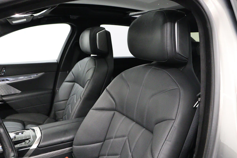 Fahrzeugbild BMW i7