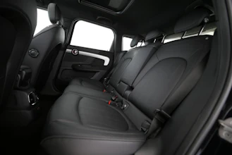 https://vehicle.imgix.net/4424571/ae229856-7c02-421d-ac9f-989df76c5e49.jpg