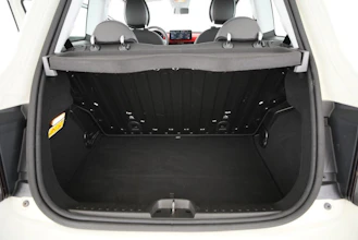 https://vehicle.imgix.net/4424632/38bf83f4-3169-42ac-ad76-bc84ea5f5305.jpg