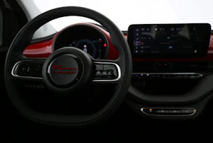 Fahrzeugbild FIAT 500 Red