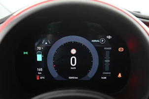 Fahrzeugbild FIAT 500 Red