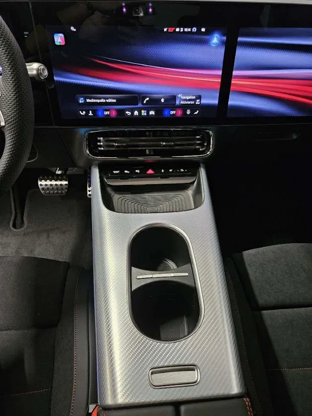MERCEDES-BENZ CLA 220 4Matic AMG Line