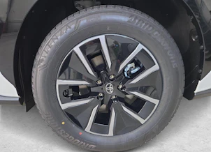Fahrzeugbild TOYOTA bZ4X Style AWD