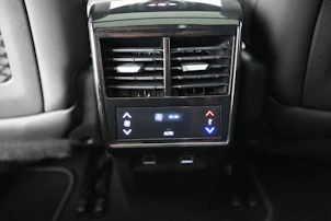 image du véhicule DS AUTOMOBILES 7 1.6 E-Tense Opéra