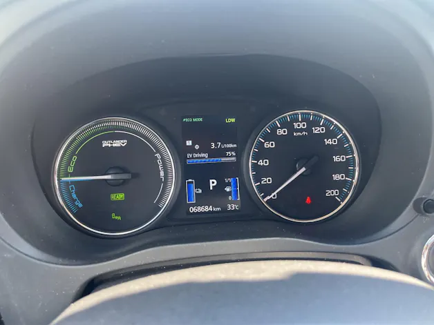Mitsubishi Outlander 2.0 PHEV Diamond Anniversary