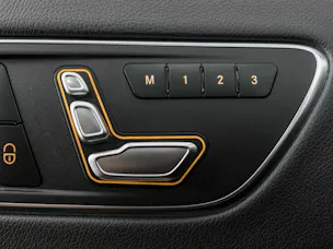 MERCEDES-BENZ GLA 250 4MATIC