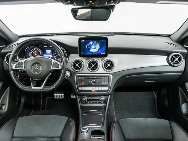 Mercedes-Benz GLA 250 4MATIC