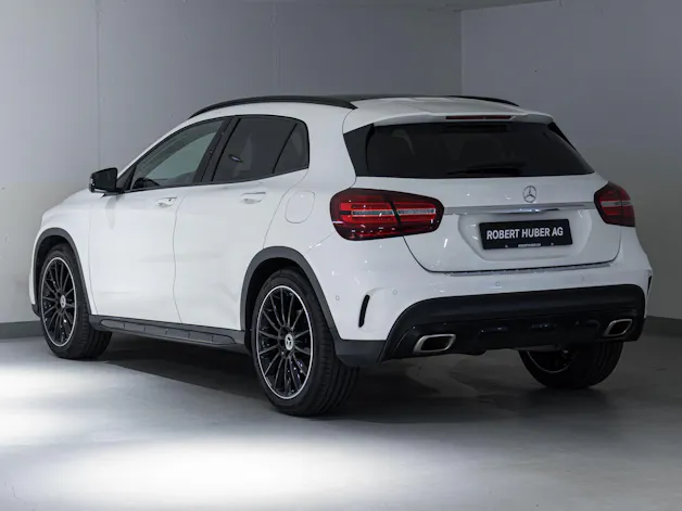 Mercedes-Benz GLA 250 4MATIC