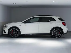 MERCEDES-BENZ GLA 45 AMG 4MATIC