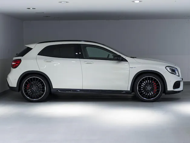 Mercedes-Benz GLA 45 AMG 4MATIC