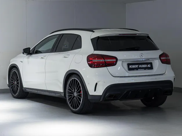 Mercedes-Benz GLA 45 AMG 4MATIC