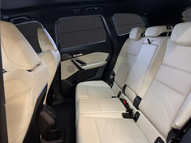 BMW iX1 30 xDrive