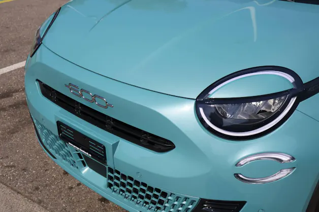 Fiat 600 1.2 Hybrid Swiss Edition