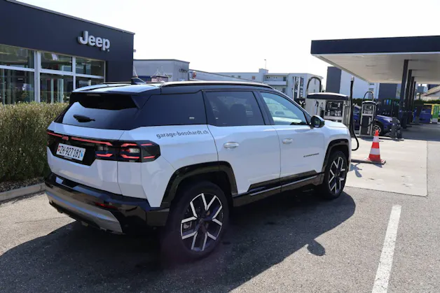 Jeep Compass First Edition