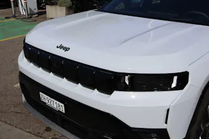 Jeep Compass First Edition