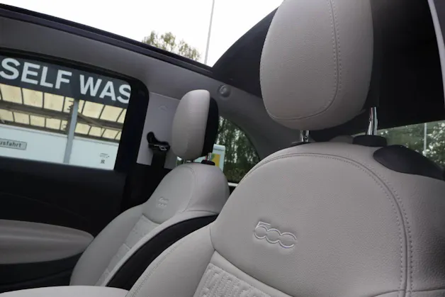 Fiat 500 Cabrio La Prima