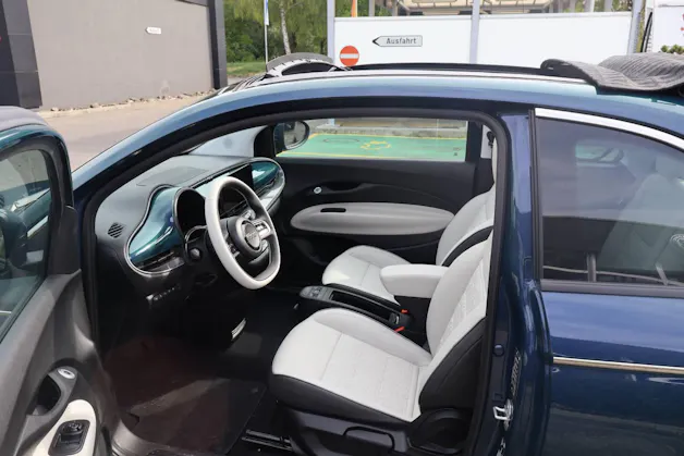 Fiat 500 Cabrio La Prima