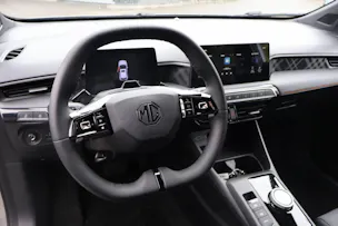 MG 3 1.5 Hybrid Luxury