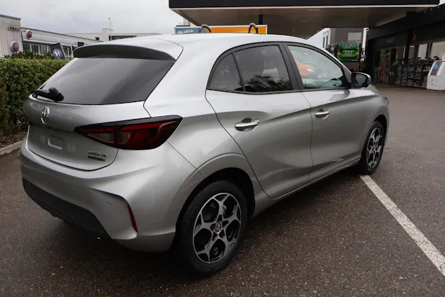 MG 3 1.5 Hybrid Luxury