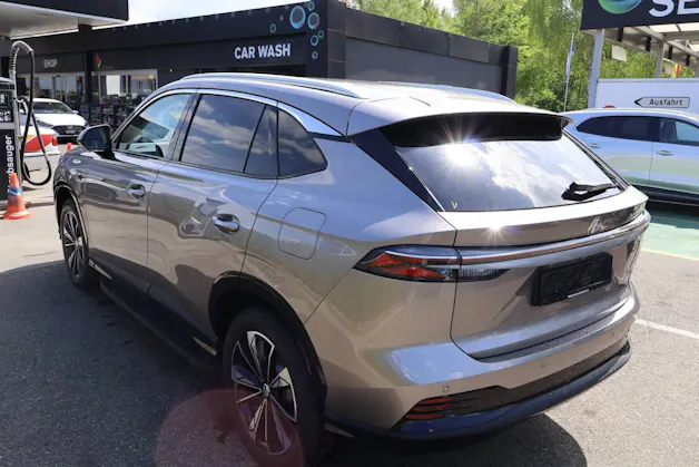 MG HS 1.5 PHEV Luxury