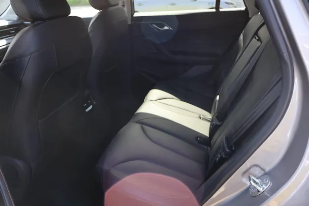 MG HS 1.5 PHEV Luxury