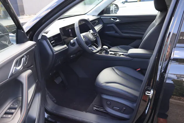 MG HS 1.5 Hybrid Luxury