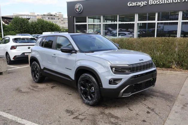 Jeep Avenger 1.2 MHEV Overland 4xe