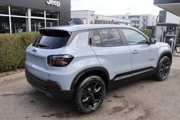 Jeep Avenger 1.2 MHEV Overland 4xe
