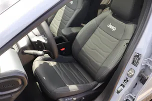 Jeep Avenger 1.2 MHEV Overland 4xe