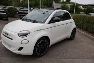 FIAT 500 Cabrio 1.0 Hybrid La Prima