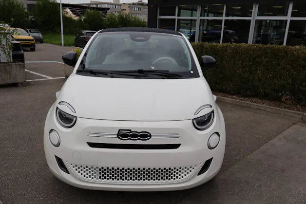 Fiat 500 Cabrio 1.0 Hybrid La Prima