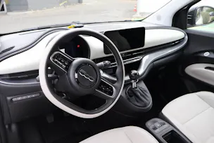 FIAT 500 Cabrio 1.0 Hybrid La Prima
